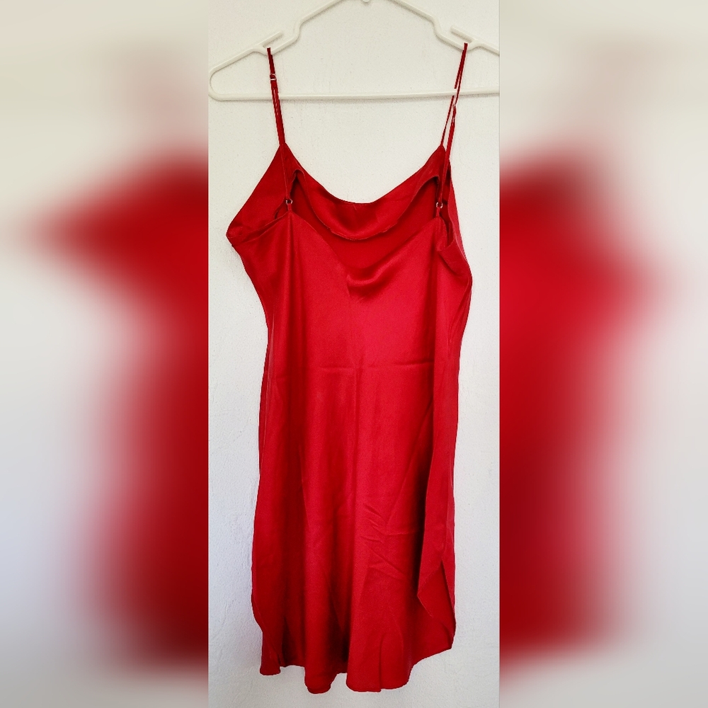 Victoria's Secret Gold Label Luxe 100%Silk SexyRed Slip Chemise Nightgown Medium - Picture 12 of 16